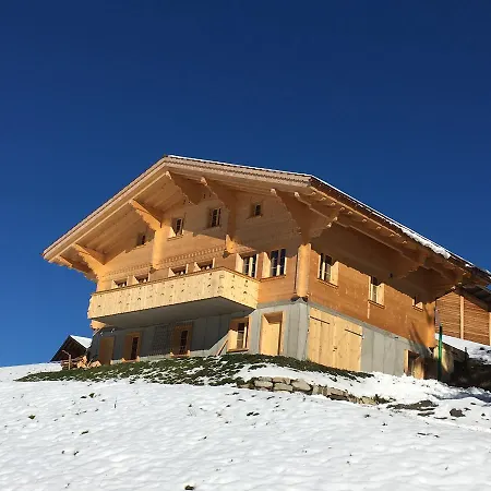 Апартаменты Chalet Gstaadblick Гштад
